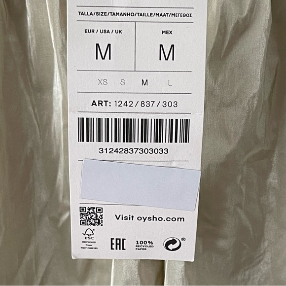 OYSHO Gold Metallic Shiny Shorts Size M - Picture 6 of 8